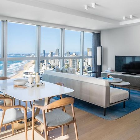The Langham, Gold Coast And Jewel Residences Exterior foto The living room of a typical apartment