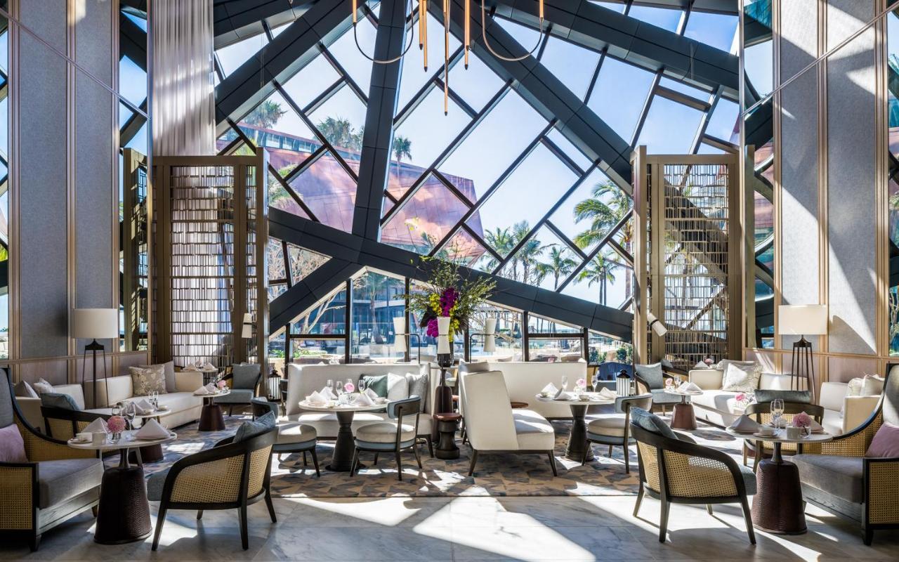 The Langham, Gold Coast And Jewel Residences Exterior foto The lobby